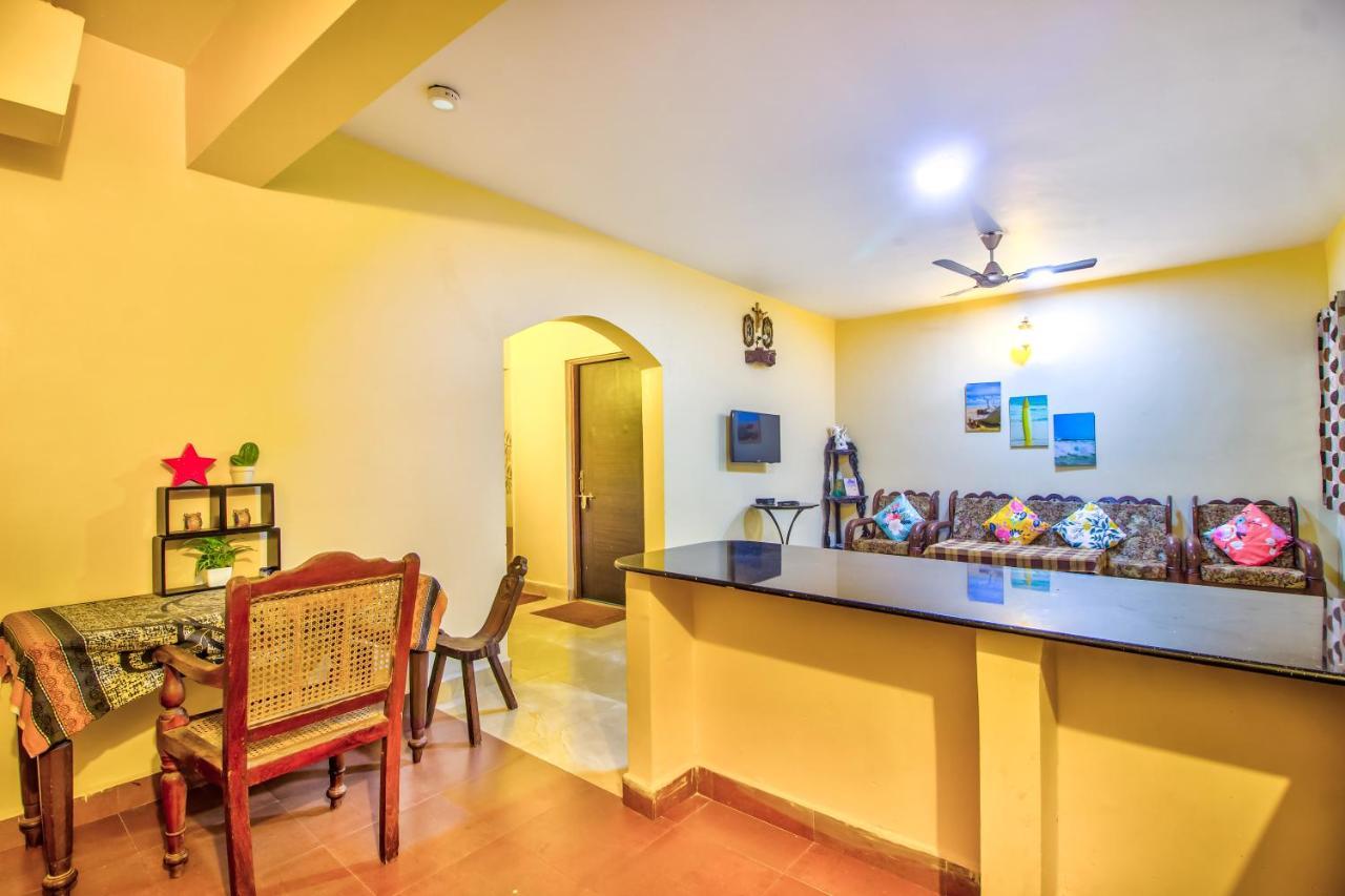 Stanleys Guest House Baga Esterno foto