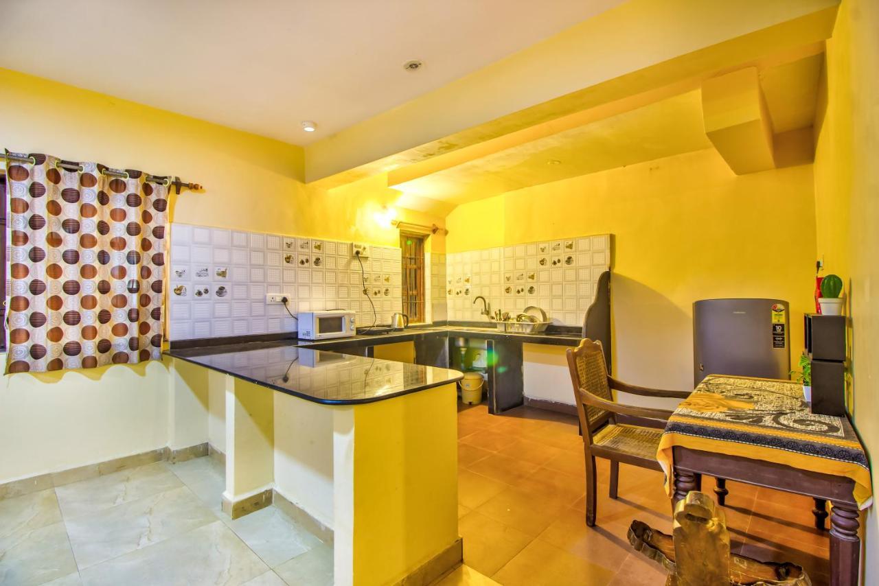 Stanleys Guest House Baga Esterno foto
