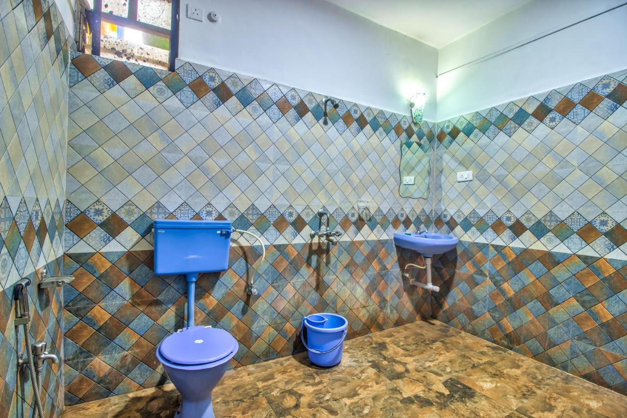 Stanleys Guest House Baga Esterno foto