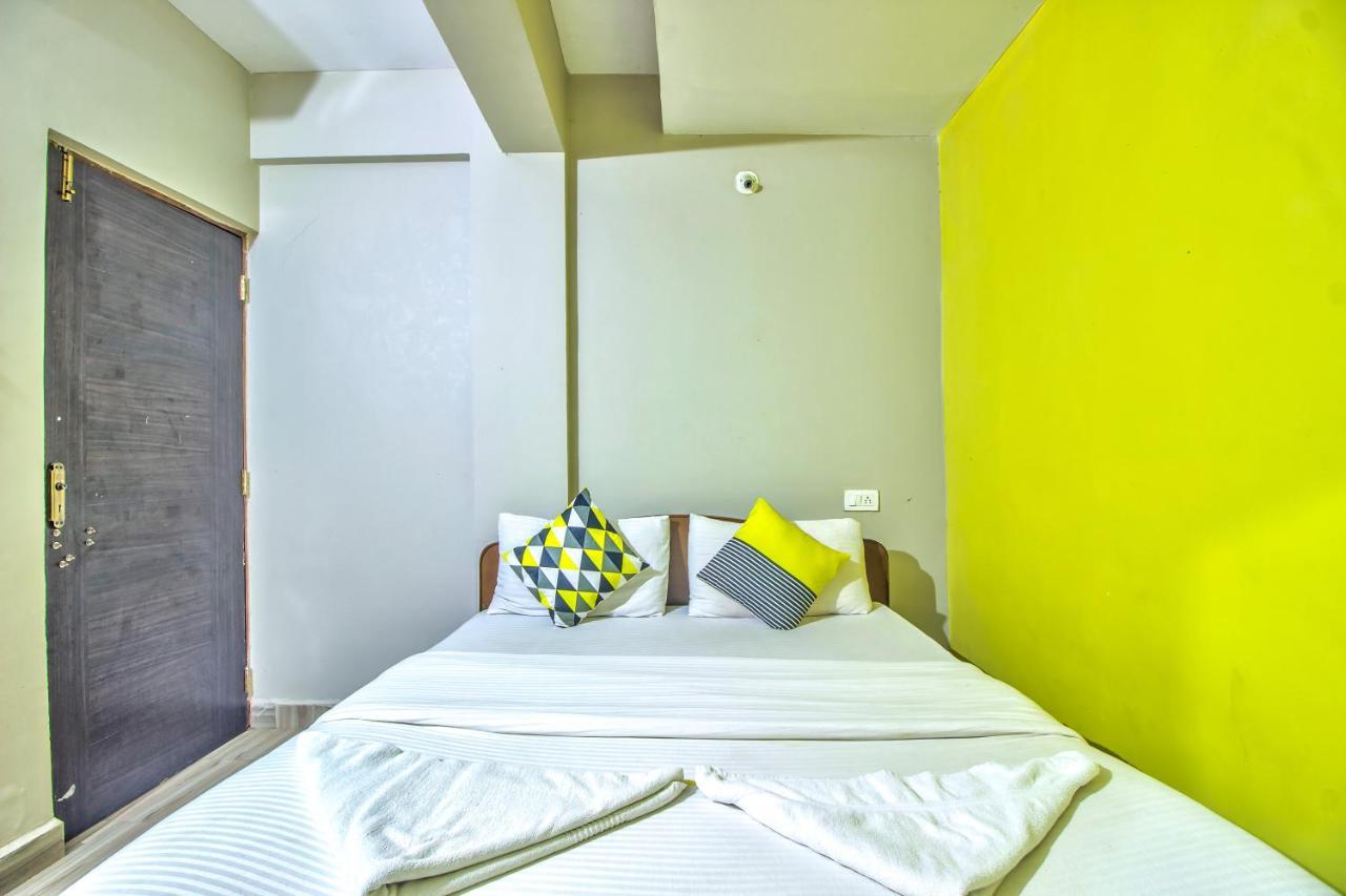 Stanleys Guest House Baga Esterno foto
